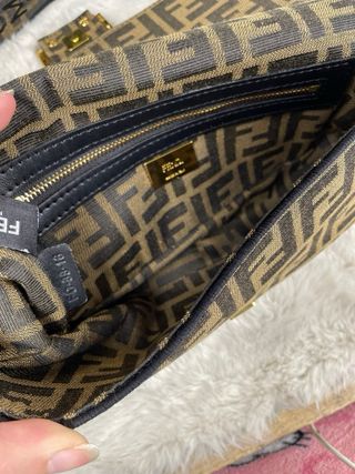Bolsa Fendi Monograma Marrom e Dourada