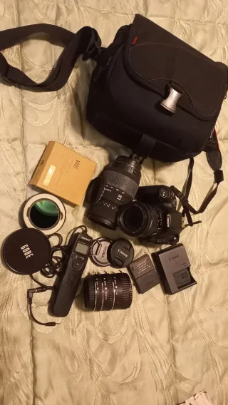 Equipo fotográfico Canon EOS200 y Zoom SIGMA