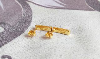 Pendientes brillo lineal