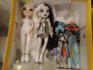 Rainbow High Muñecas y Accesorios