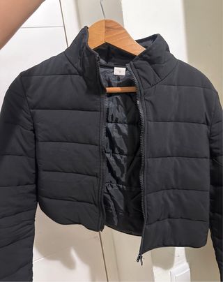 Chaqueta corta acolchada negra mujer T.XS