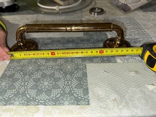 Asa de puerta dorada