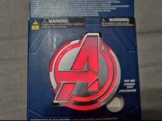 Insignia Luminosa Avengers Campus Marvel