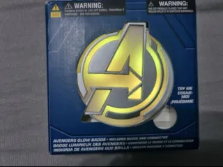 Insignia Luminosa Avengers Campus Marvel