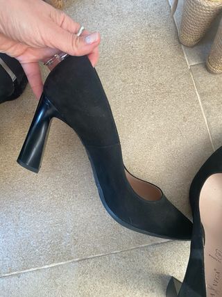 Zapatos de tacón Daniela Vega negros
