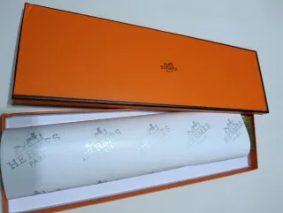 Corbata Hermes dorada con estampado