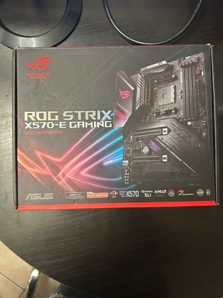 ASUS ROG STRIX X570-E GAMING