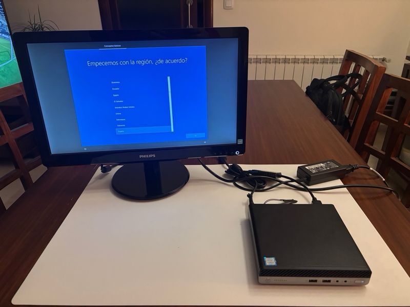 HP ProDesk 400 G3 Mini PC & Monitor Philips 19,5” afbeelding 10