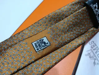 Corbata Hermes Naranja y Dorada
