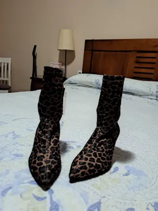 Botines Zara Leopardo Talla 36 Nuevos