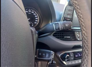 Hyundai i30 fastback 1.4 tgdi dct 140cv