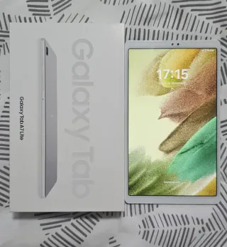 Samsung Galaxy Tab A7 Lite Plata más funda