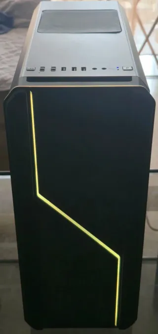 PC Gaming con Periféricos