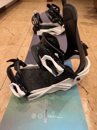 Tabla Snow Drake 130cm + Fijaciones Salomon