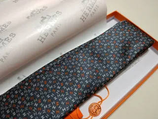 Corbata Hermès Gris y Naranja