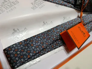 Corbata Hermès Gris y Naranja