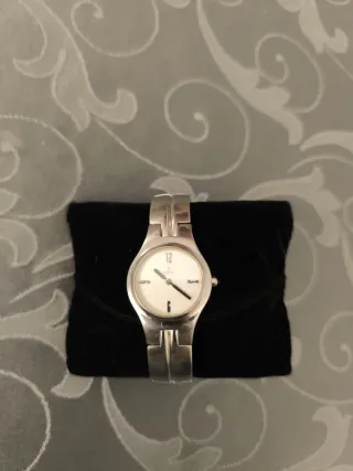Reloj de pulsera mujer plata y blanco