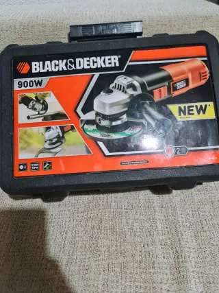 Smerigliatrice Black & Decker 900W