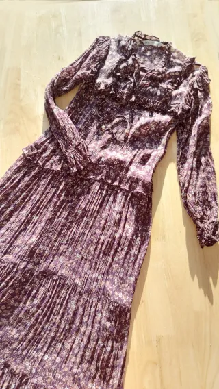 Vestido ZARA maxi floral de manga larga y flores