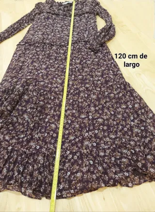 Vestido ZARA maxi floral de manga larga y flores