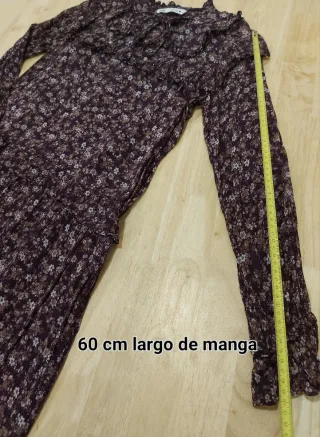 Vestido ZARA maxi floral de manga larga y flores