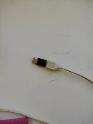 Teclado rosa para tablet y móvil