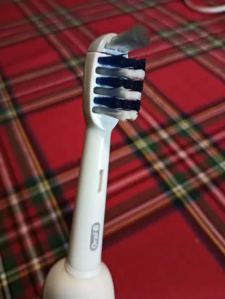 Spazzolino Elettrico Oral-B Braun