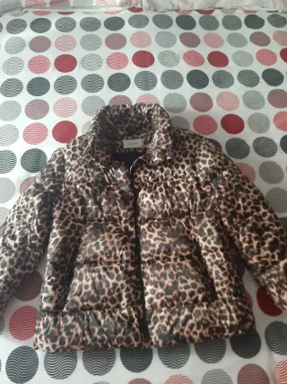 Cazadora Stradivarius Animal Print