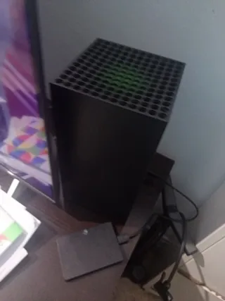 Xbox Series X con 3 giochi fc25 FC 26 fifa 16