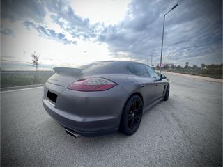 Porsche Panamera Diesel 2011