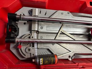 Cortador de azulejos Rubi