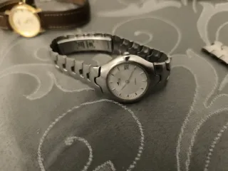 Reloj Lotus mujer en acero