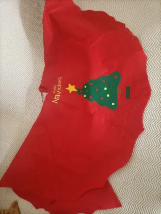 Árbol de Navidad con adornos