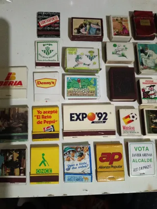 Lote di scatole di fiammiferi da collezione