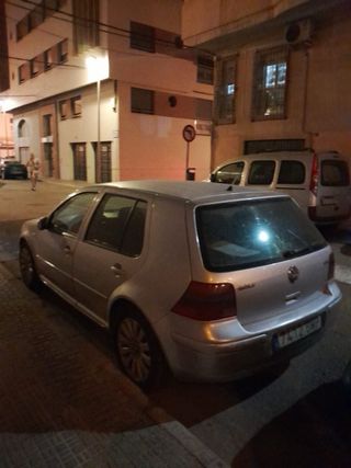 Volkswagen Golf 2002
