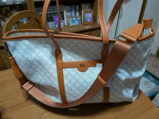 Bolso marca XL blanco y marrón