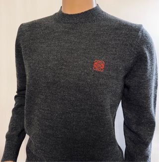 Suéter Loewe gris talla S