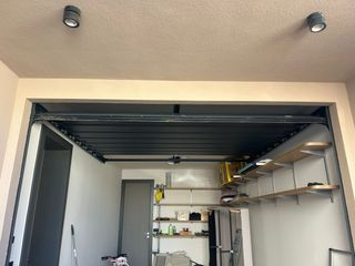 Puerta de garaje de 3x2,55 metros