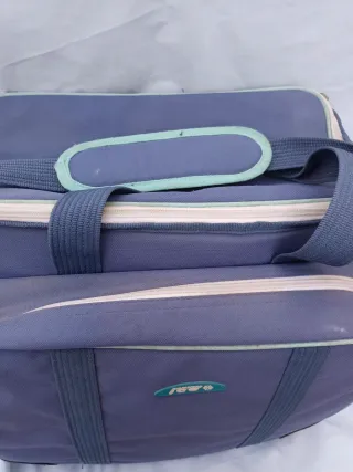 Nevera de camping blanda azul