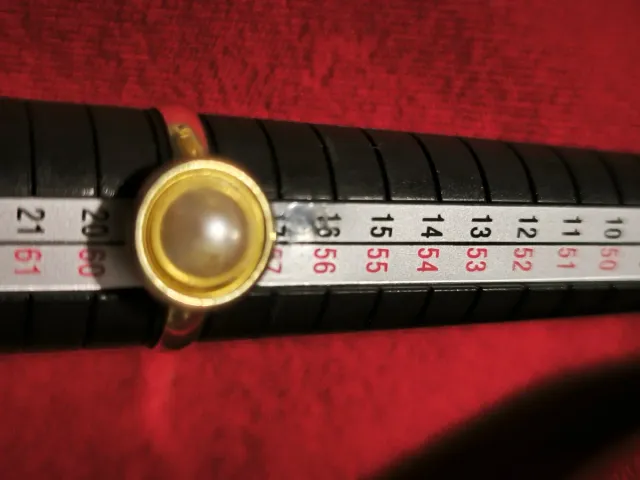 Anillo laminado en Oro 14/20 Kts con Perla.