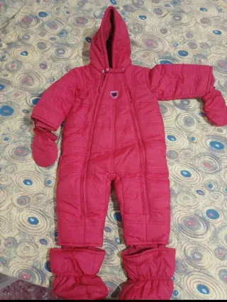 Tuta neonato imbottita rossa Chicco