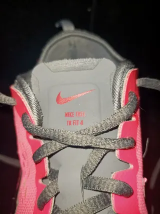 Zapatillas Nike Free Run Rosa y Gris