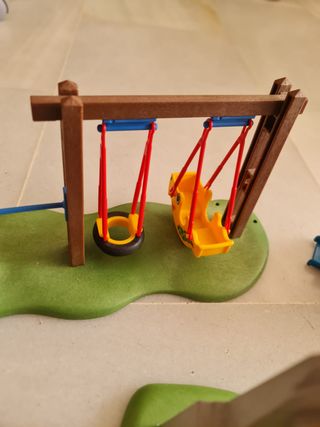 Giocattolo: Parco Playmobil con tirolese e altalene