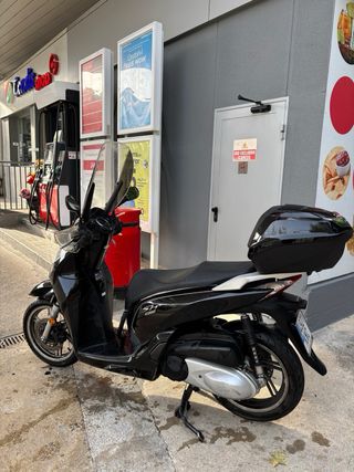 Honda SH 300A ABS Negra