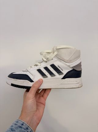 Adidas Drop Step Zapatillas Blancas y Azules.
