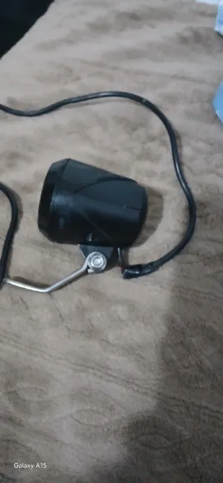 Faro LED Negro para Bicicleta