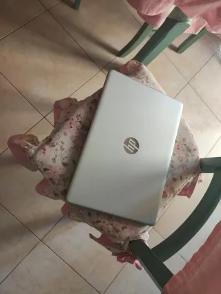 Portatile Hp 15 i5 8gb ram ssd256 Nvidia 15.6"