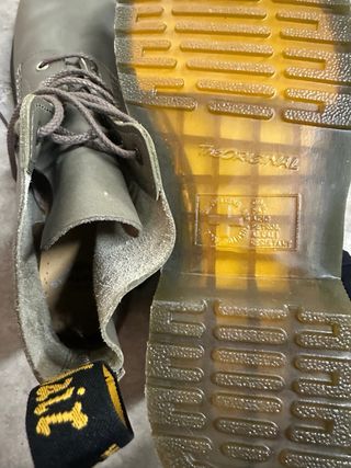 Botas Dr. Martens 101 UB Talla 43