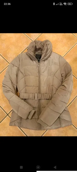 Giubbino donna beige con cintura