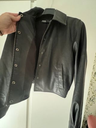 Bomber piel sintética